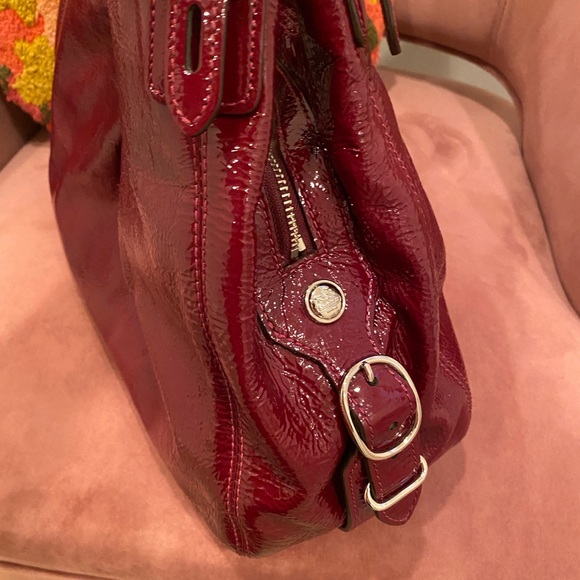 Burgundy-red patent leather Coach bag and wallet - Picture 8 of 10